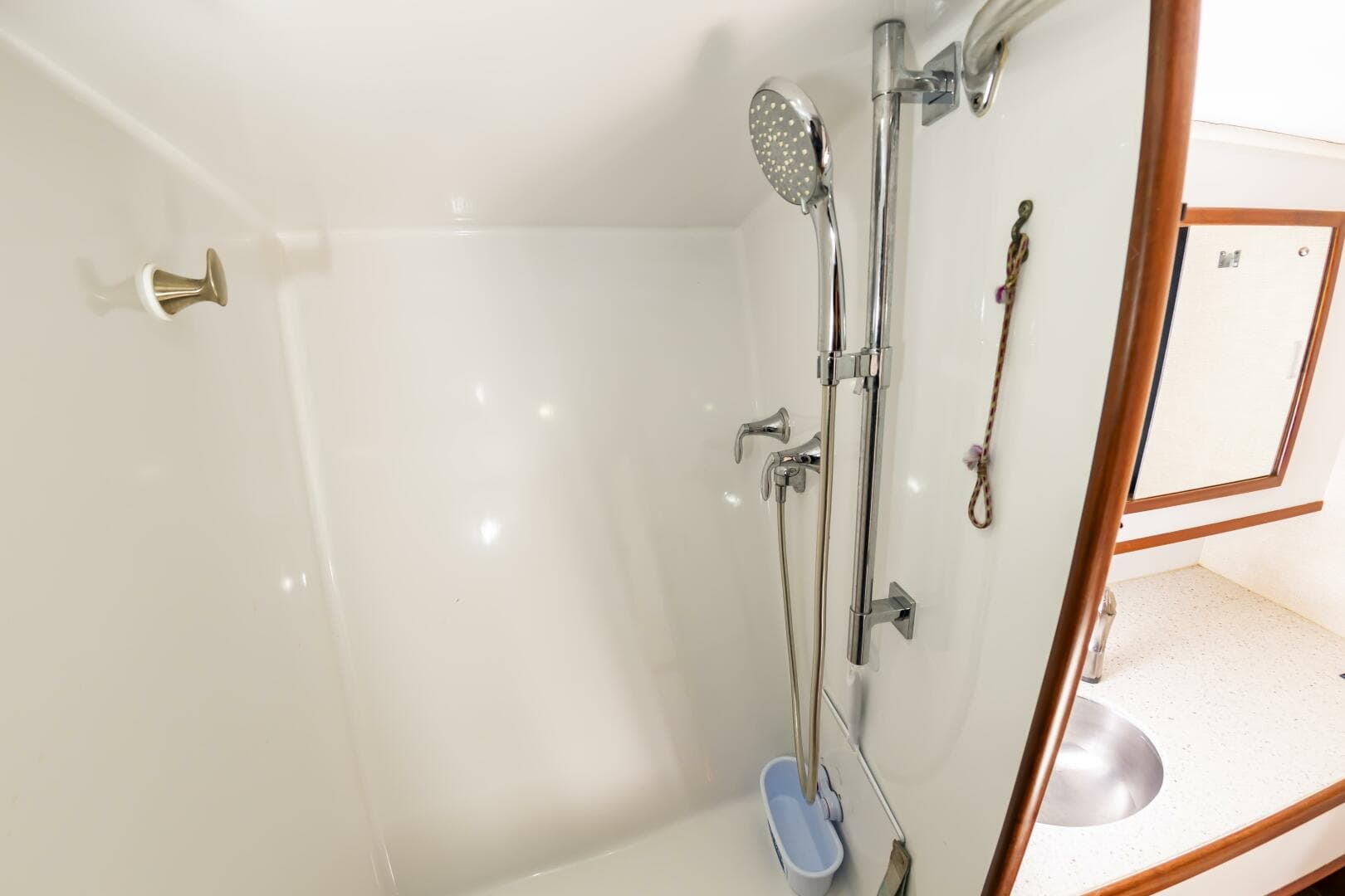 1994 Jarrett Bay 54 — photo 58