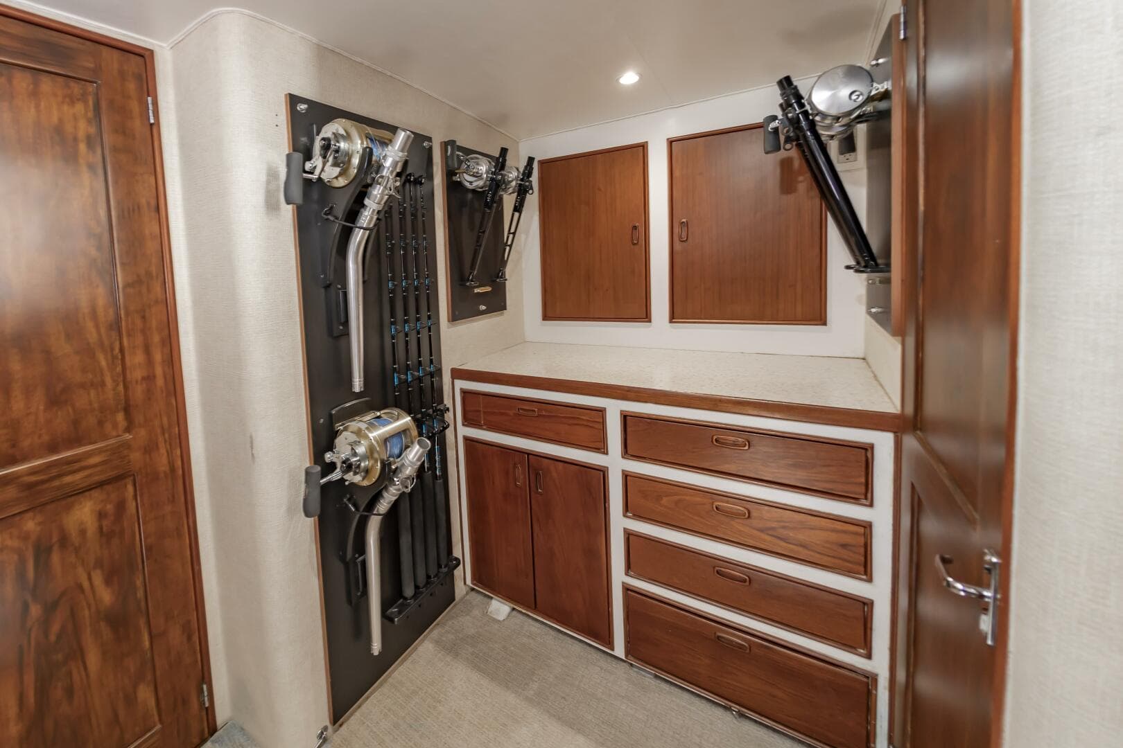 1994 Jarrett Bay 54 — photo 40