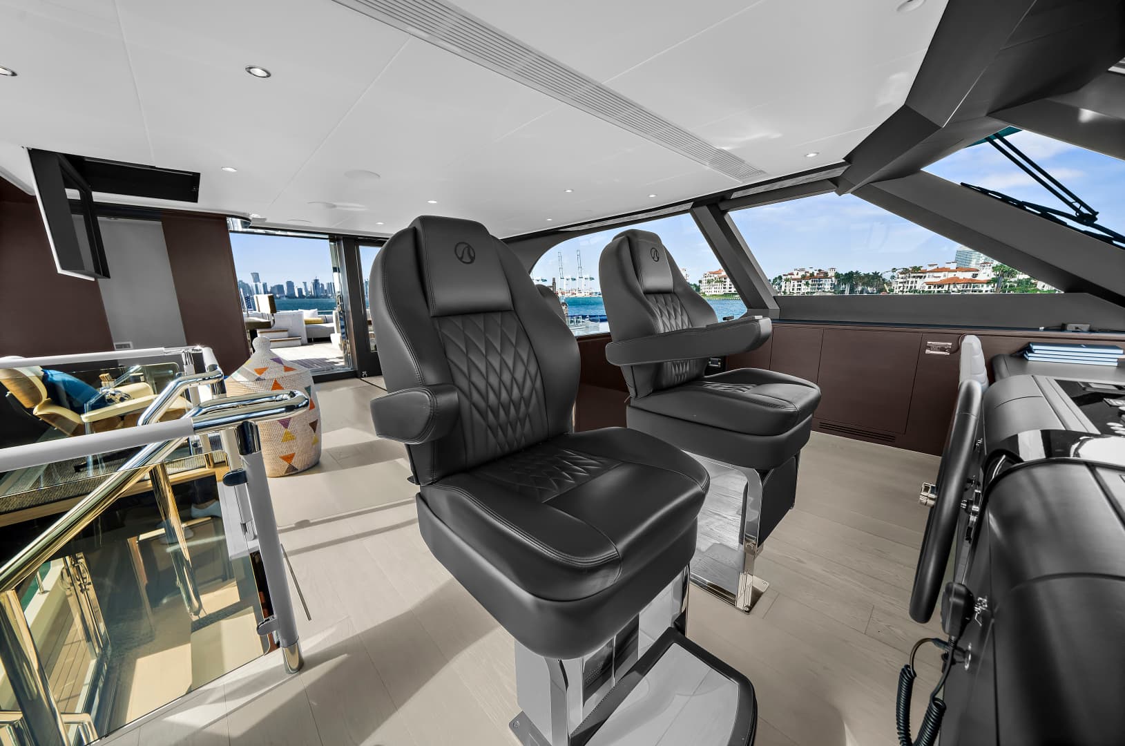 2024 Ocean Alexander 32 L — photo 91