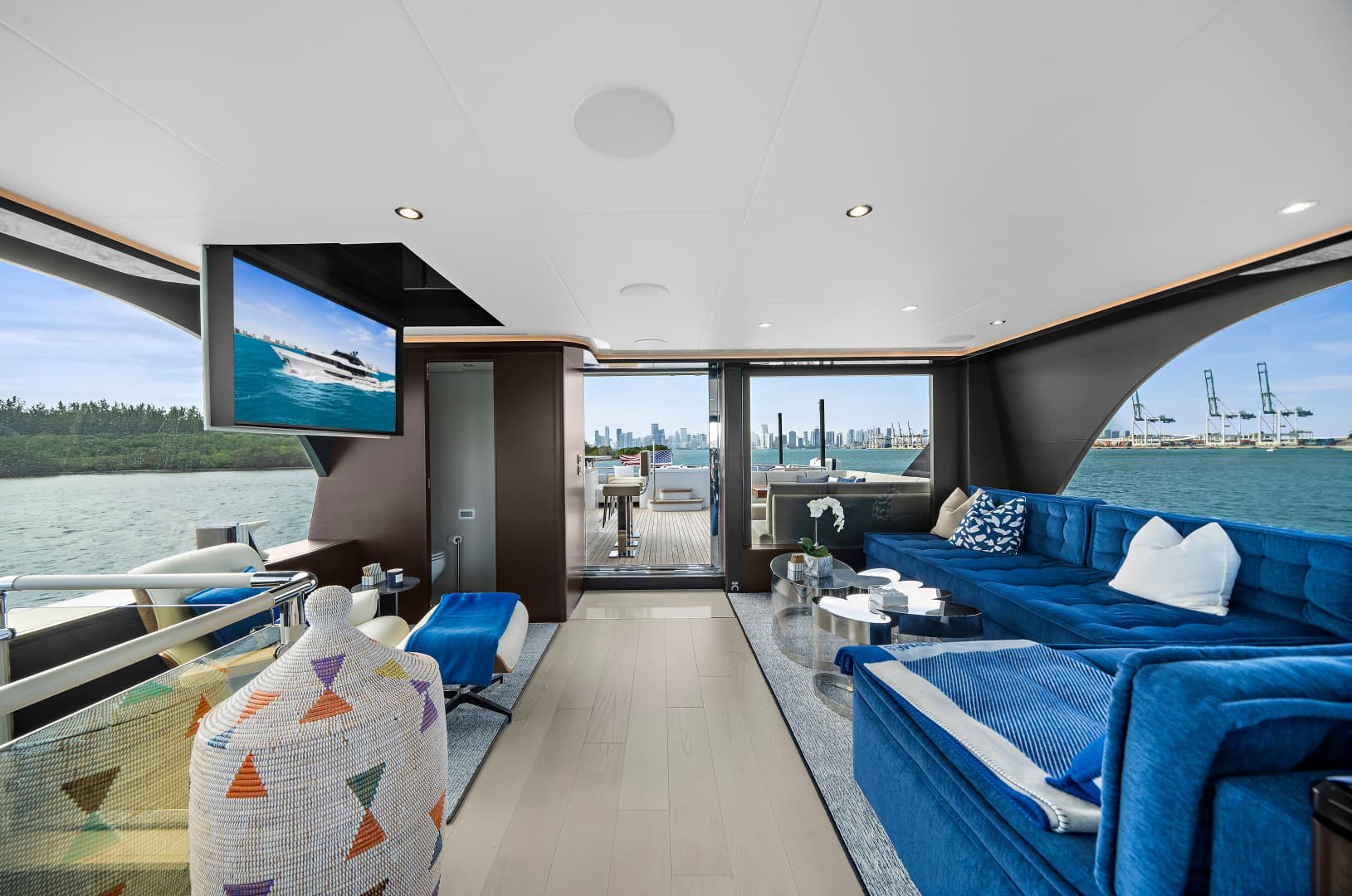 2024 Ocean Alexander 32 L — photo 96