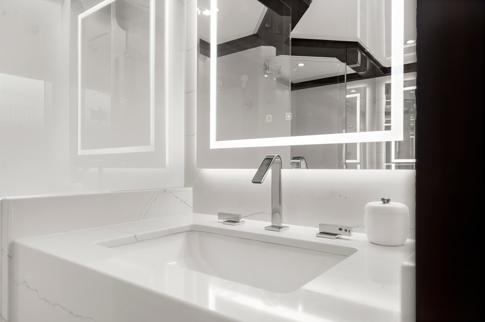 2024 Ocean Alexander 32 L — photo 57