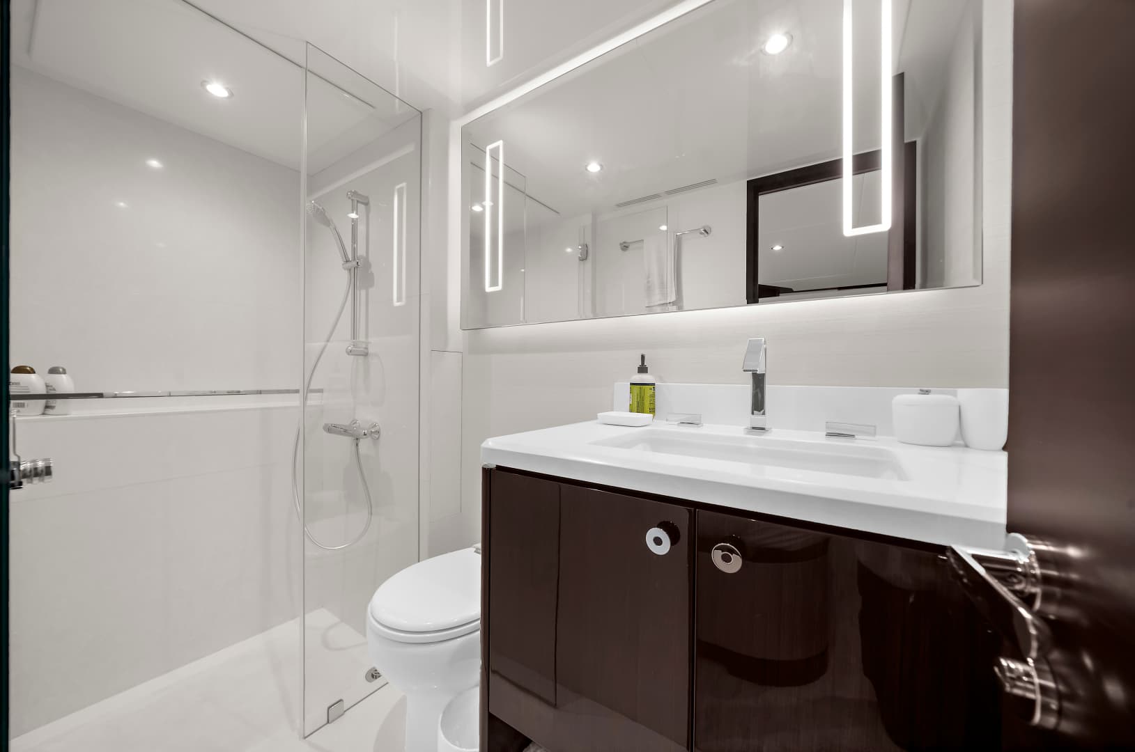 2024 Ocean Alexander 32 L — photo 65