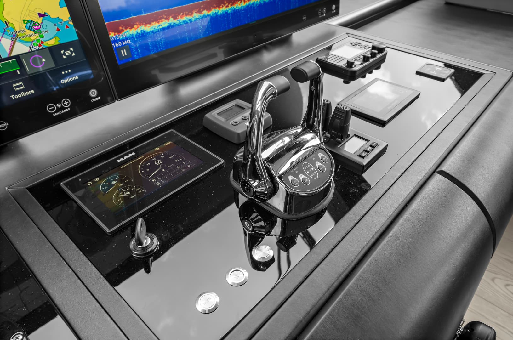 2024 Ocean Alexander 32 L — photo 86