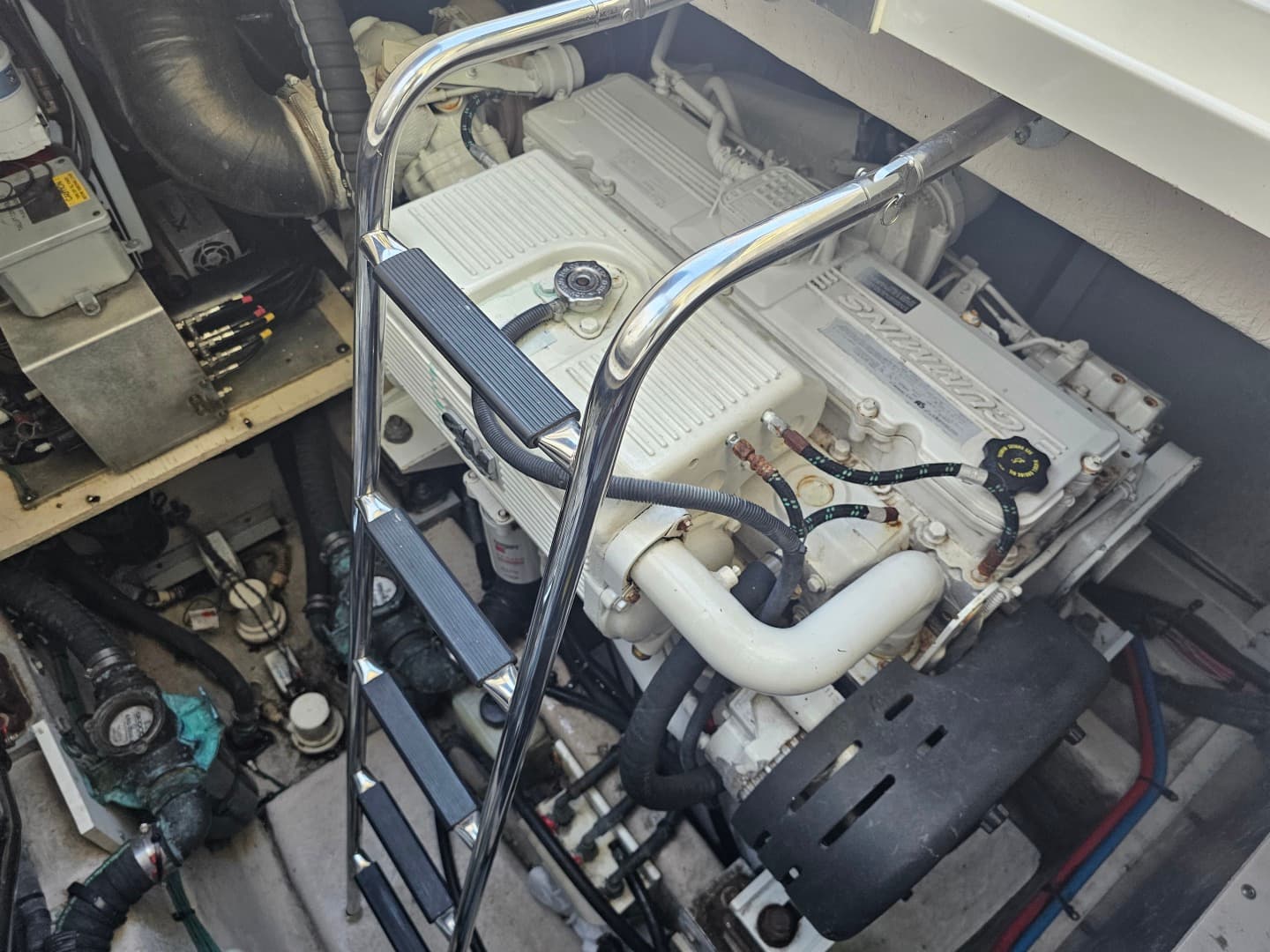 2012 Sea Ray 500 Sundancer — photo 54