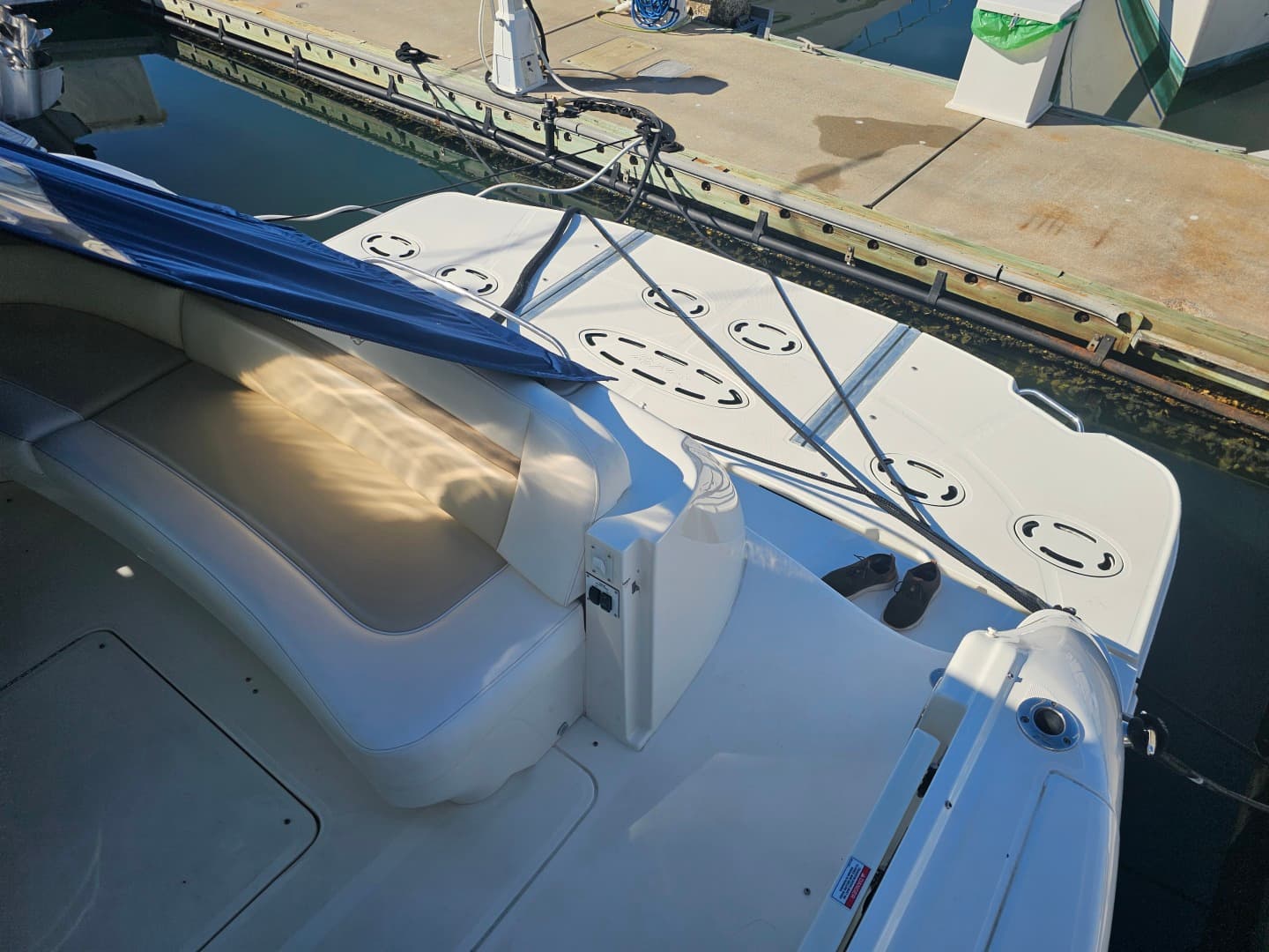 2012 Sea Ray 500 Sundancer — photo 12