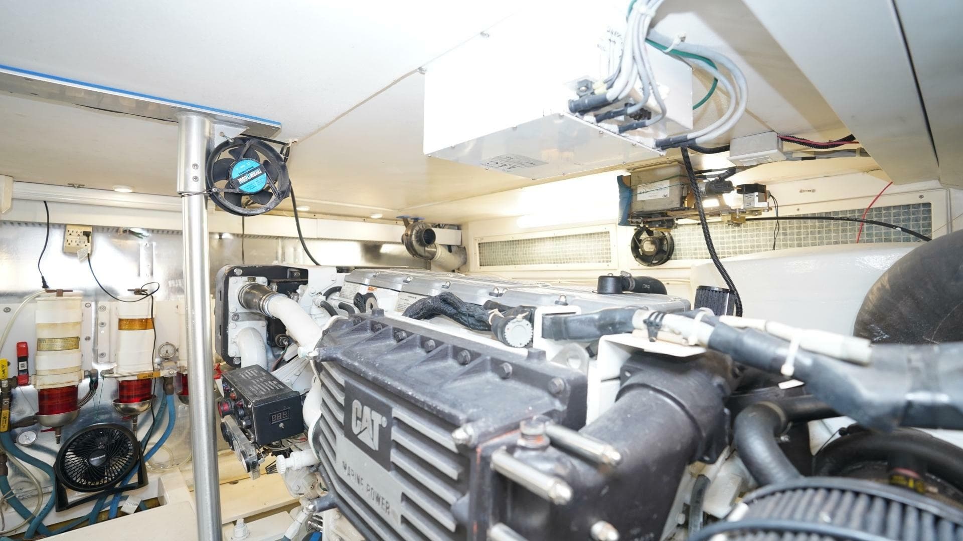 2005 Ocean Yachts — photo 64