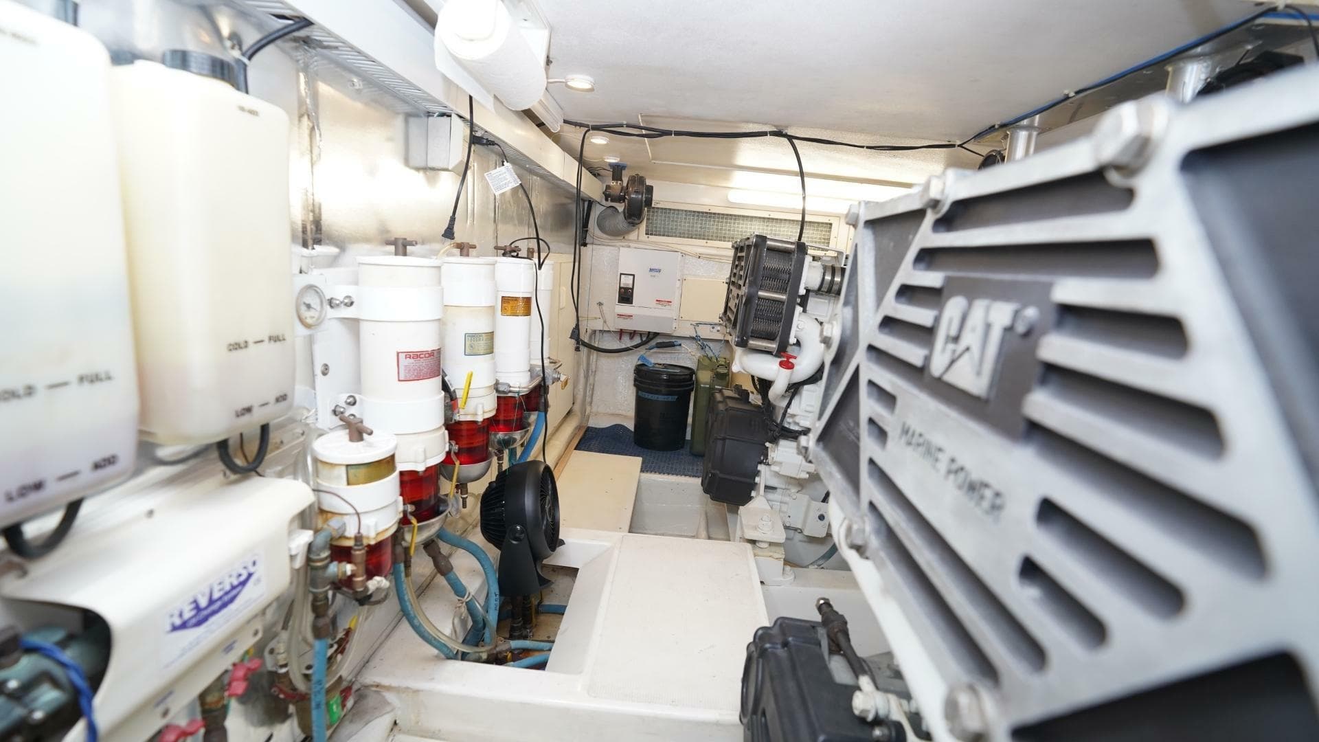 2005 Ocean Yachts — photo 22