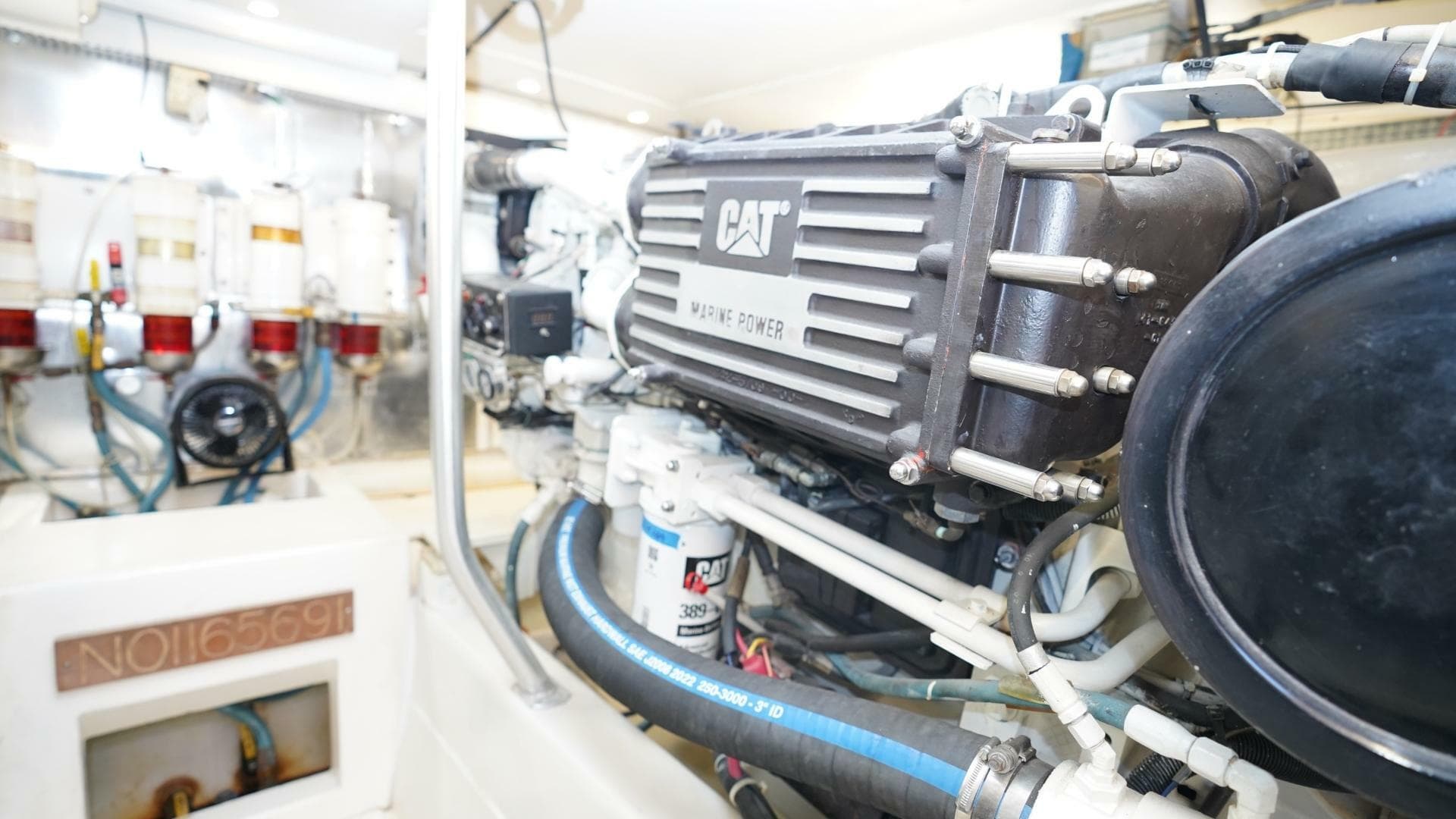 2005 Ocean Yachts — photo 40