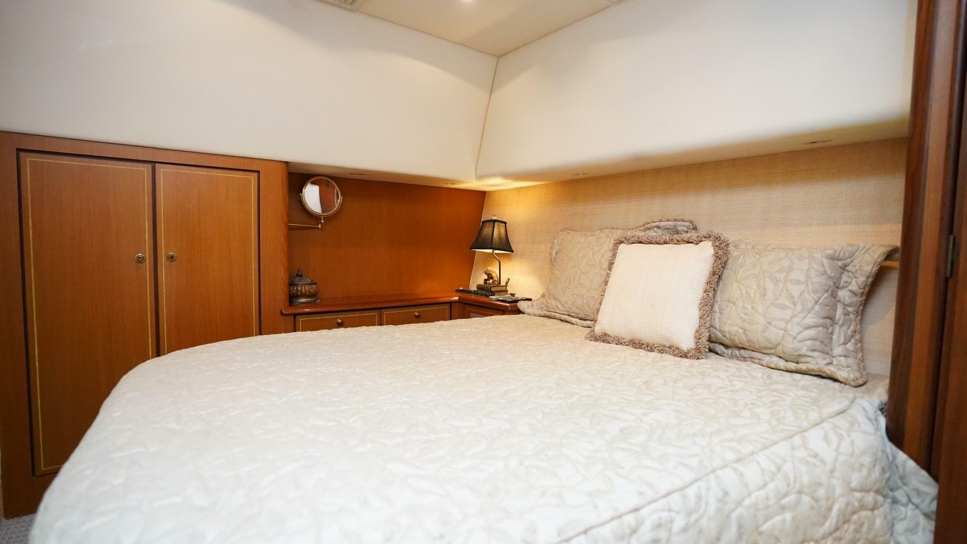 2005 Ocean Yachts — photo 50