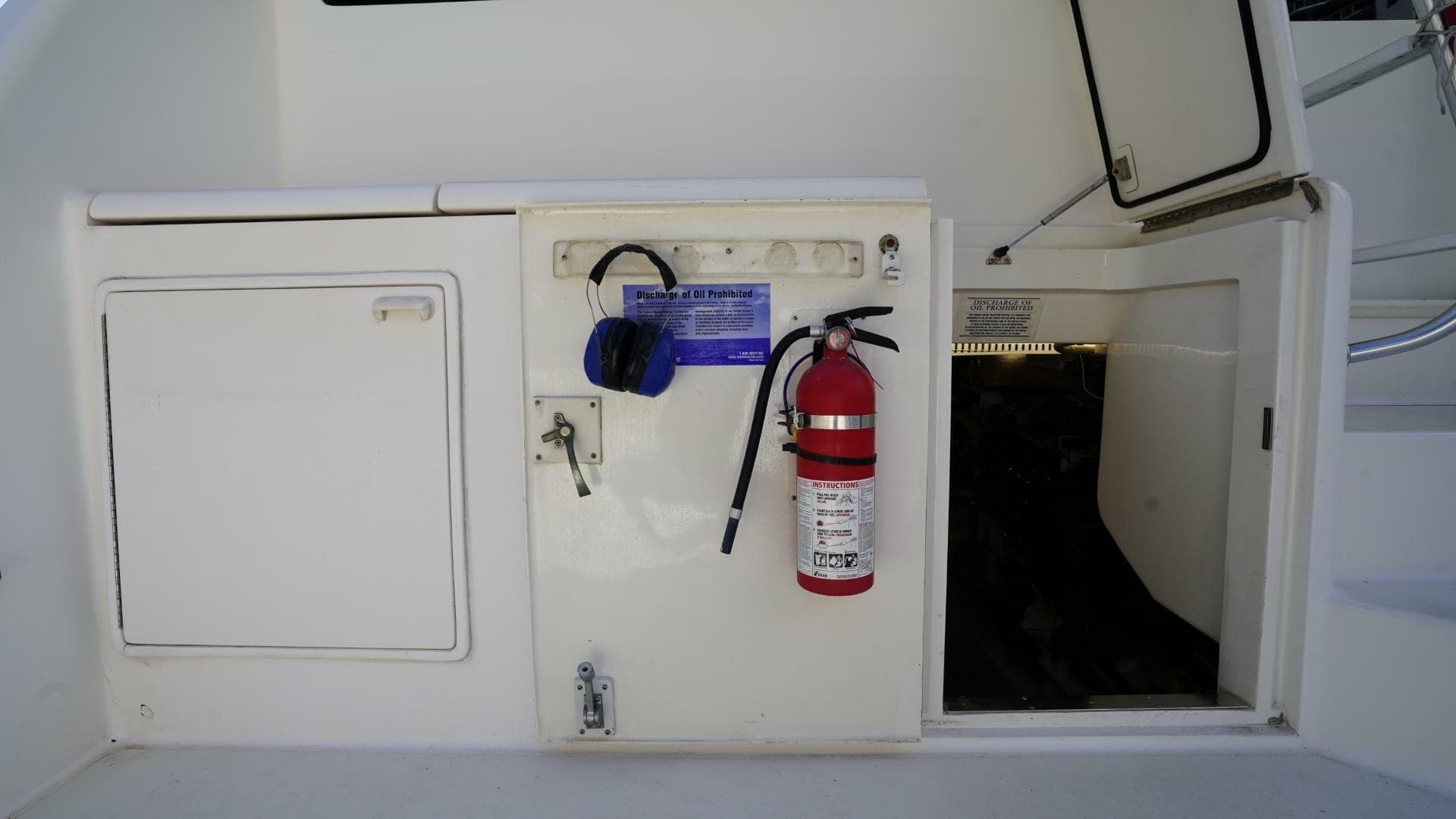 2005 Ocean Yachts — photo 23