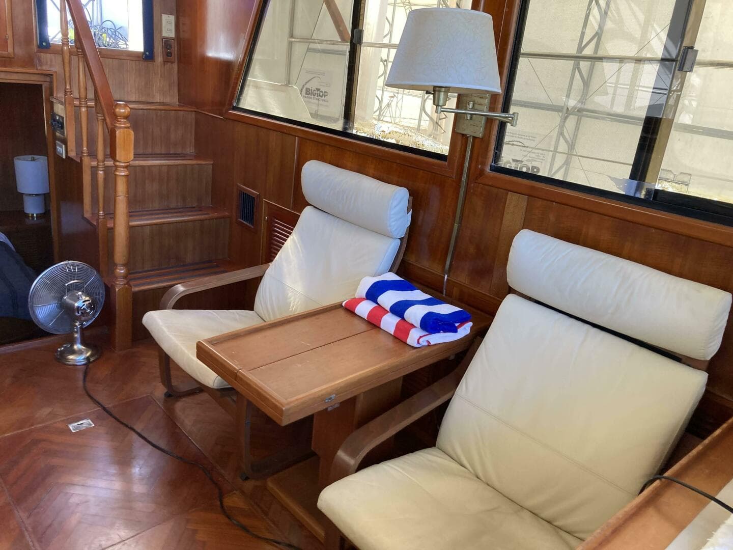 1986 Heritage East Sundeck 36 — photo 24