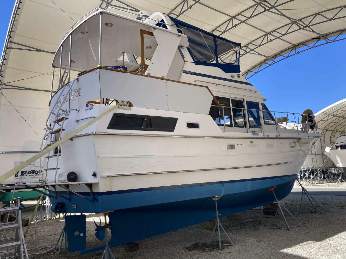 1986 Heritage East Sundeck 36 — photo 5