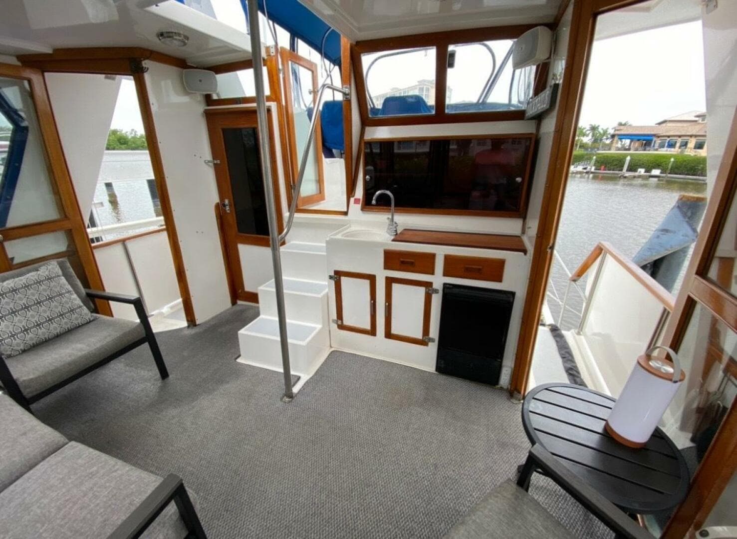 1986 Heritage East Sundeck 36 — photo 13