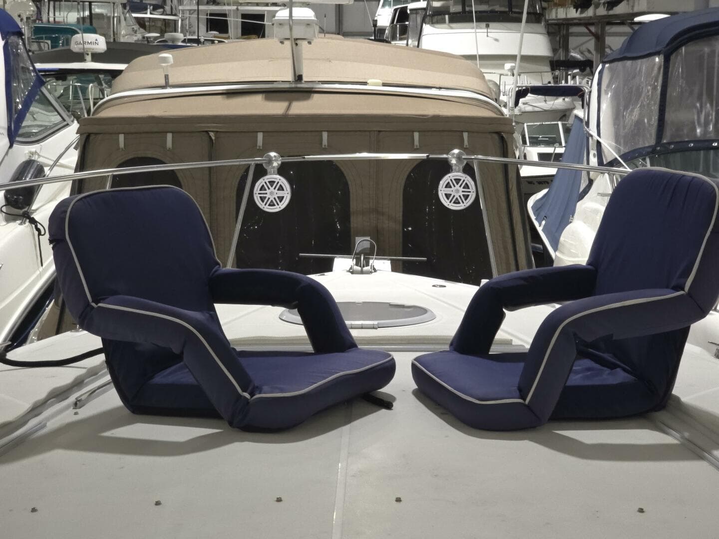 2008 Cruisers Yachts — photo 49