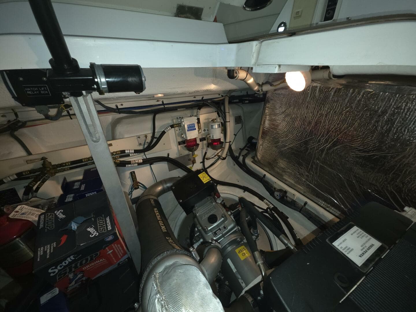 2008 Cruisers Yachts — photo 54