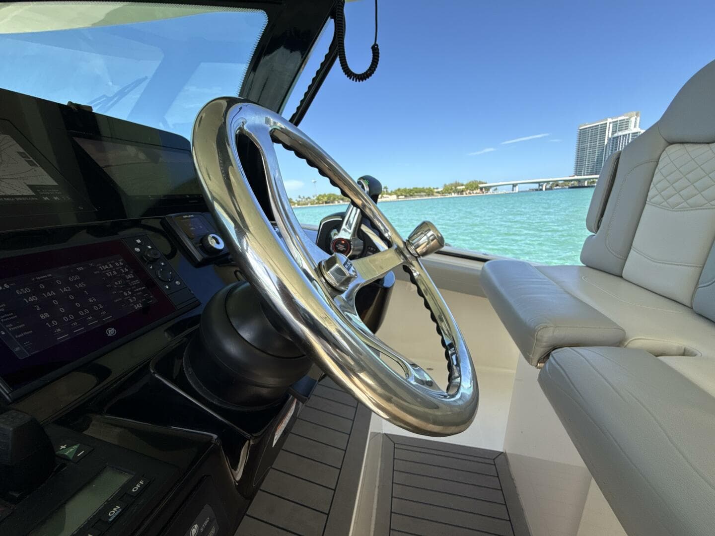 2021 Scout 425 LXF — photo 27