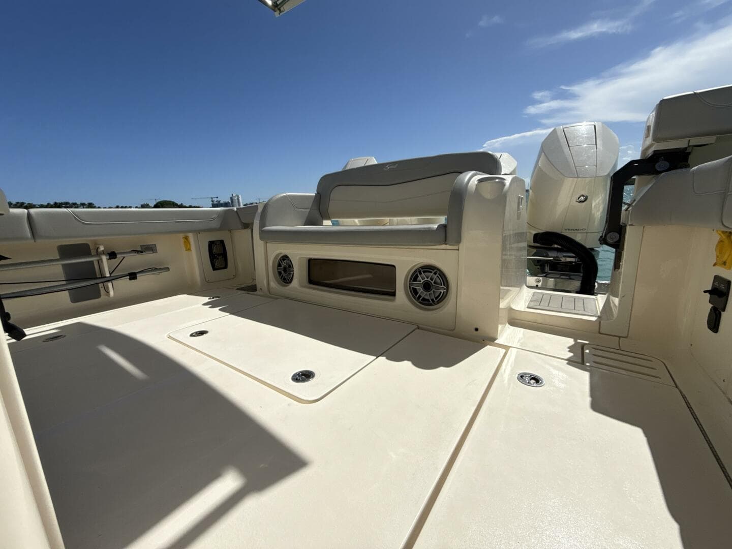 2021 Scout 425 LXF — photo 19