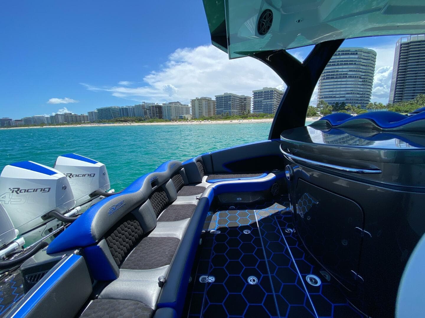 2016 Mti V42 — photo 18