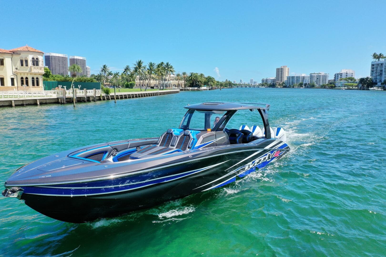 2016 Mti V42 — photo 3