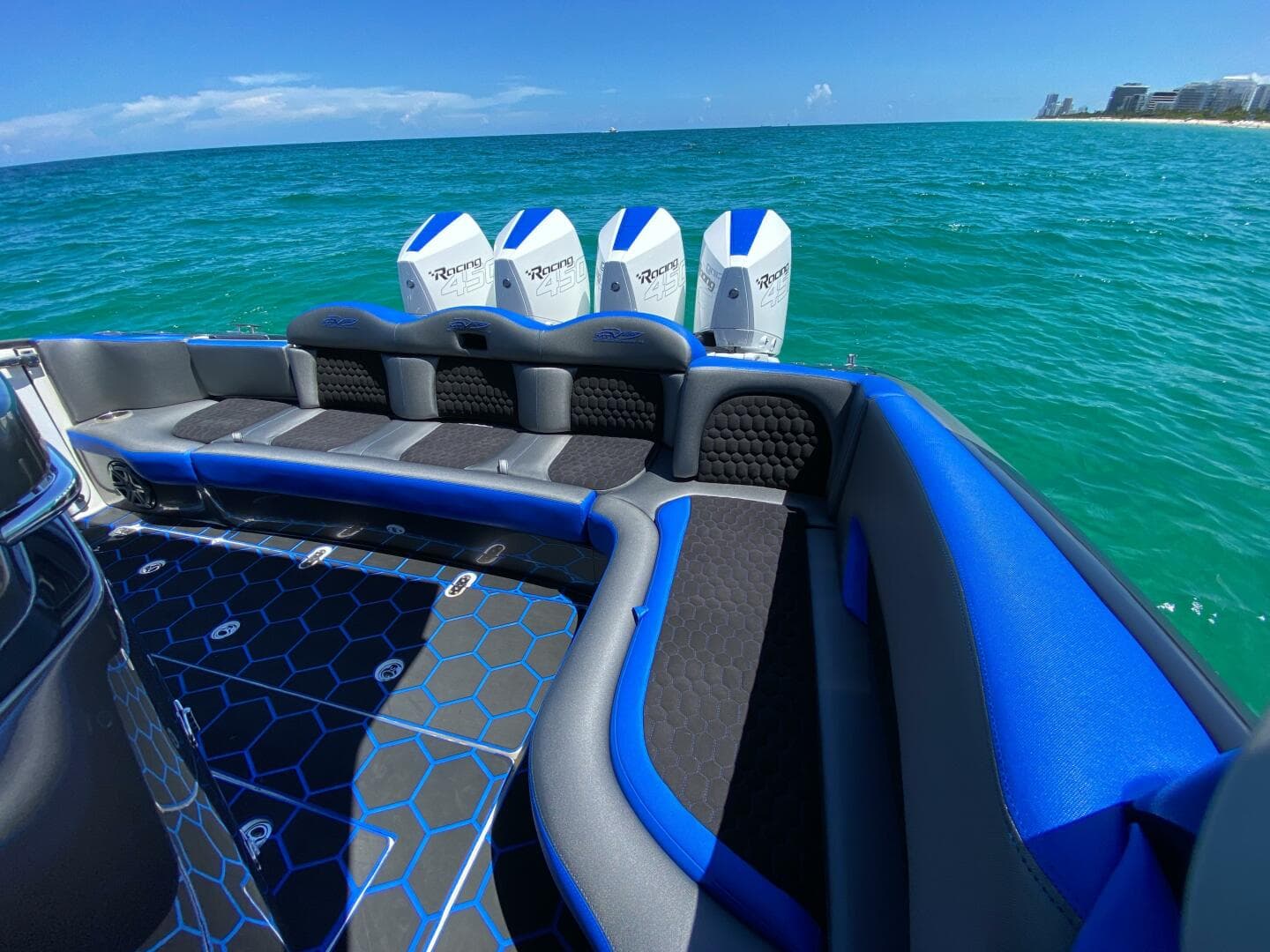 2016 Mti V42 — photo 20