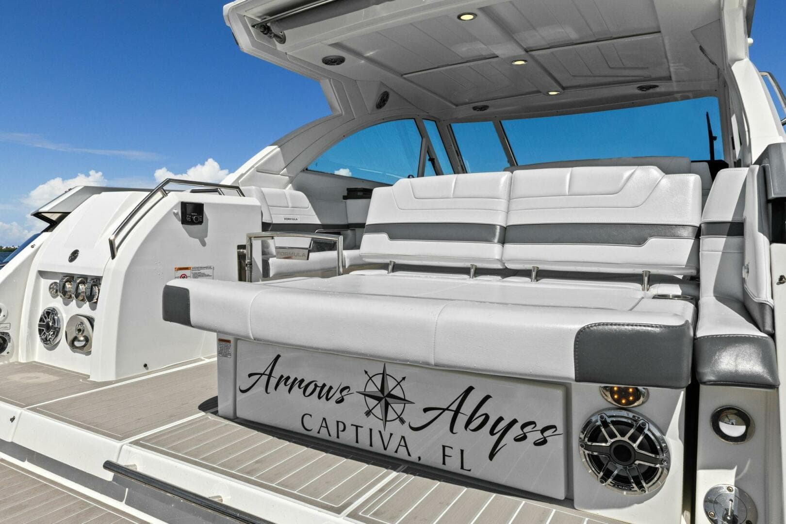 2023 Formula 380 Super Sport Crossover — photo 19