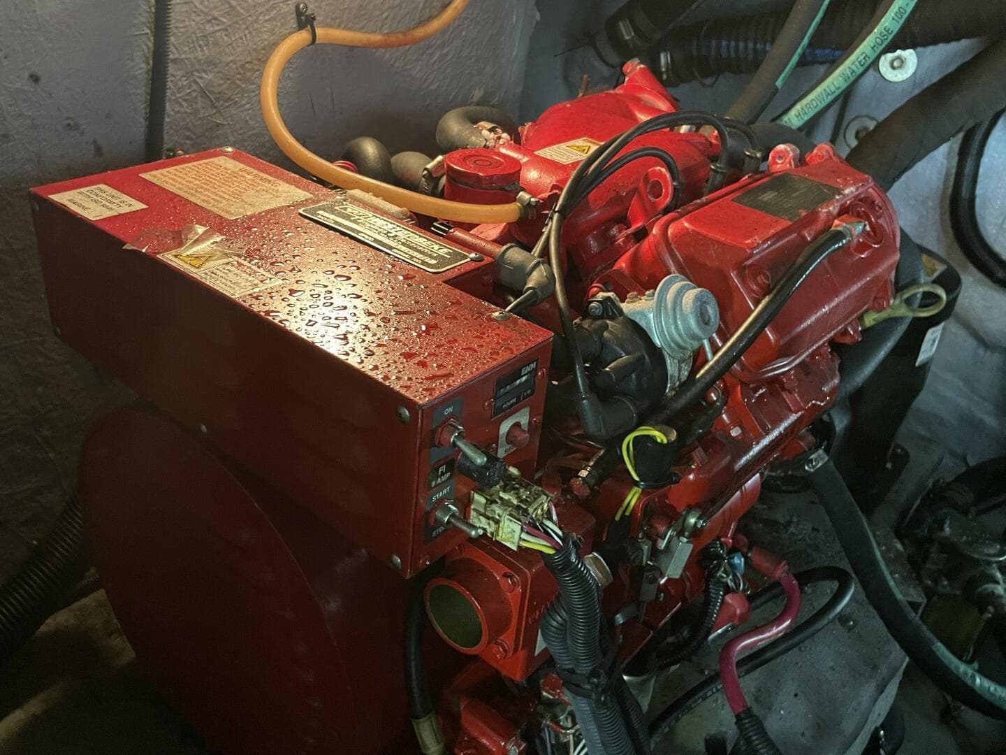 2001 Sea Ray 380 Sundancer — photo 41