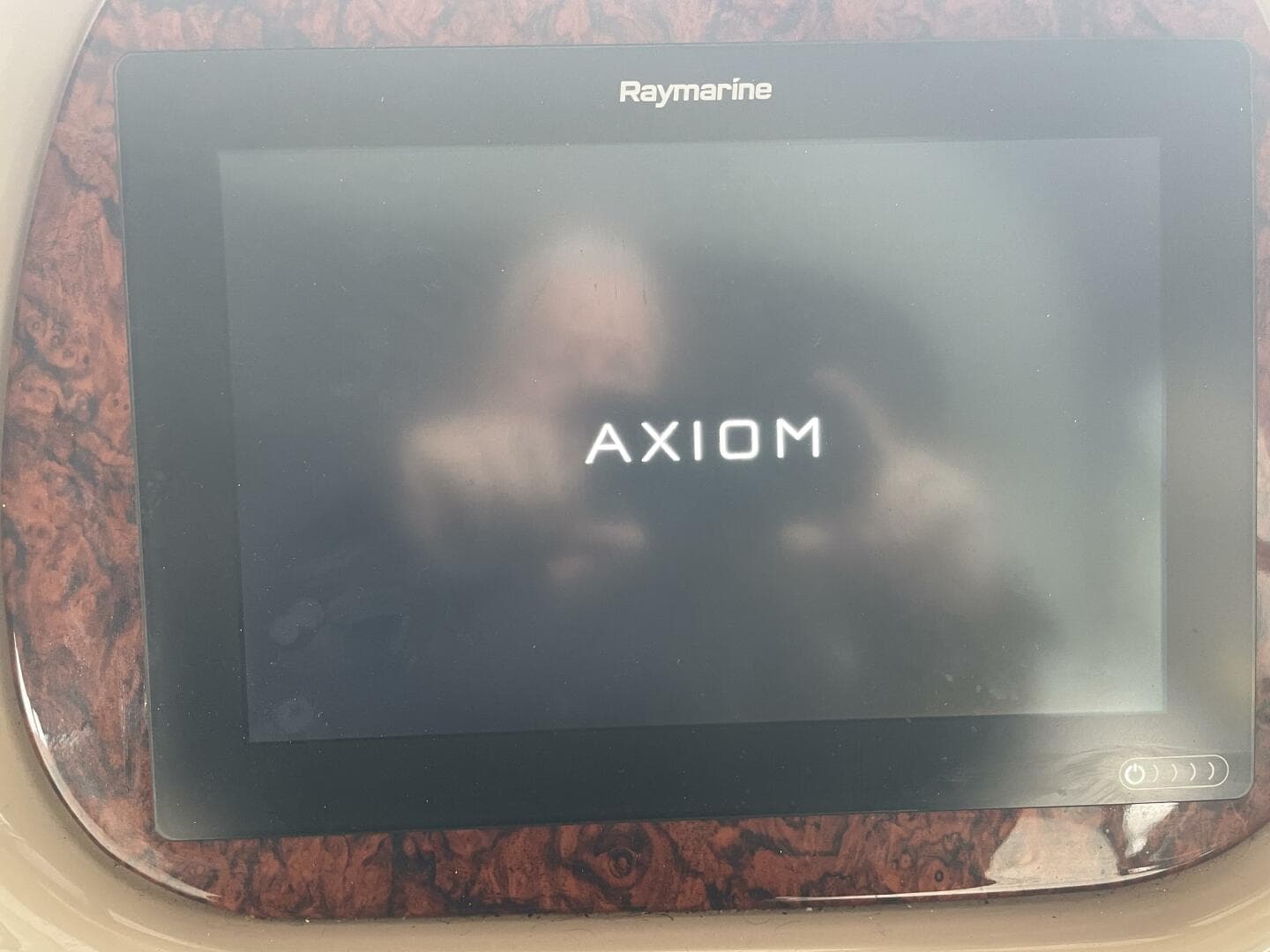 2001 Sea Ray 380 Sundancer — photo 13