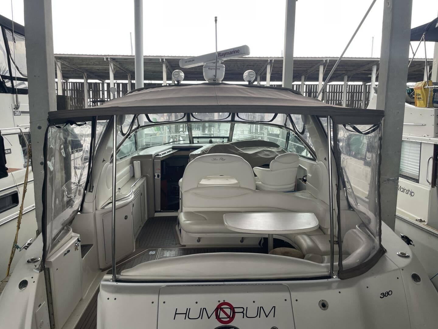 2001 Sea Ray 380 Sundancer — photo 3