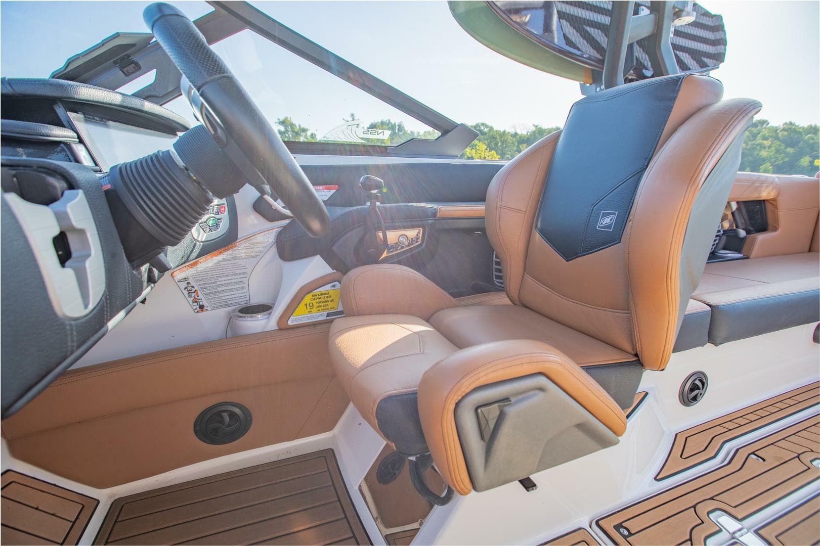 2020 Nautique G25 — photo 15