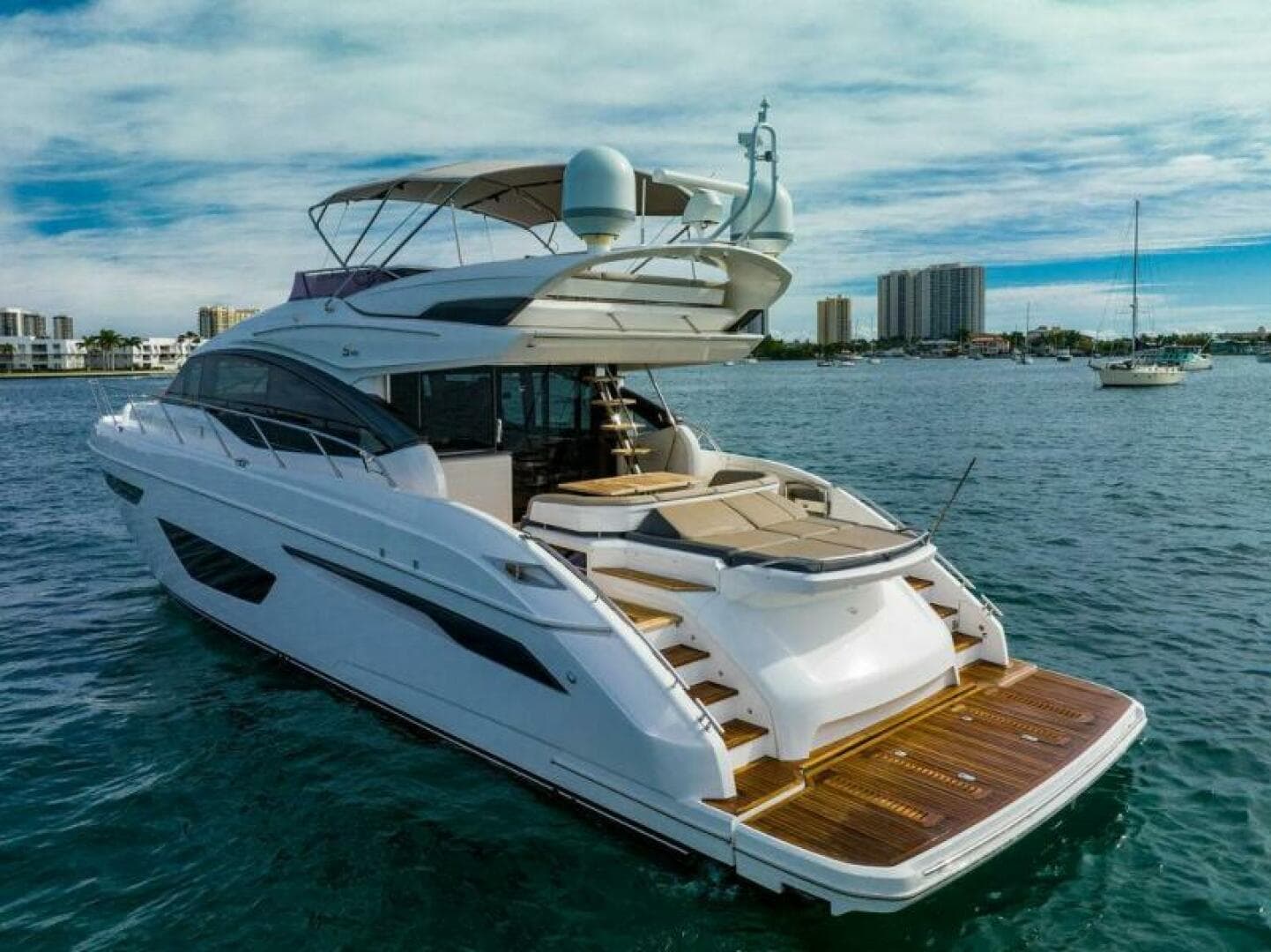 2016 Princess S65 — photo 44