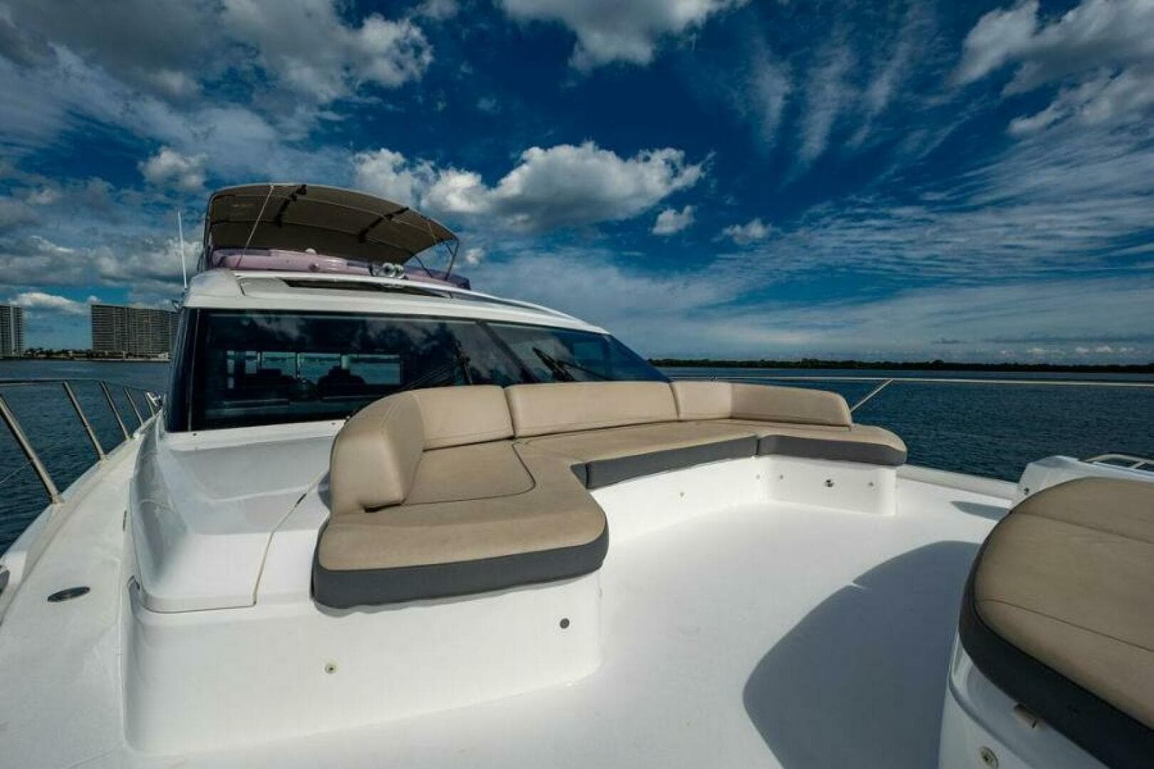 2016 Princess S65 — photo 30