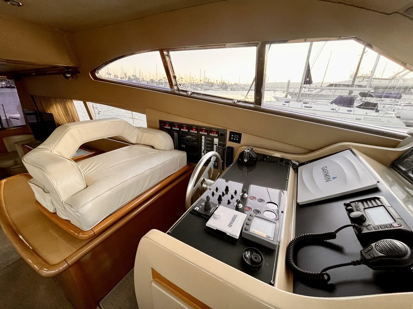 2004 Ferretti Yachts 530 — photo 5