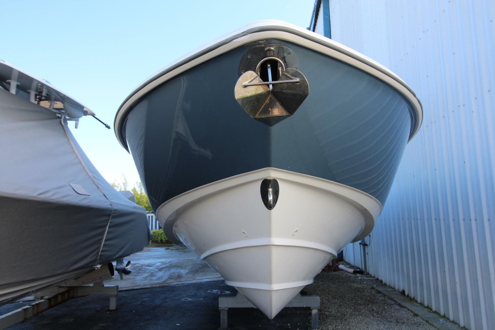 2015 Boston Whaler — photo 17