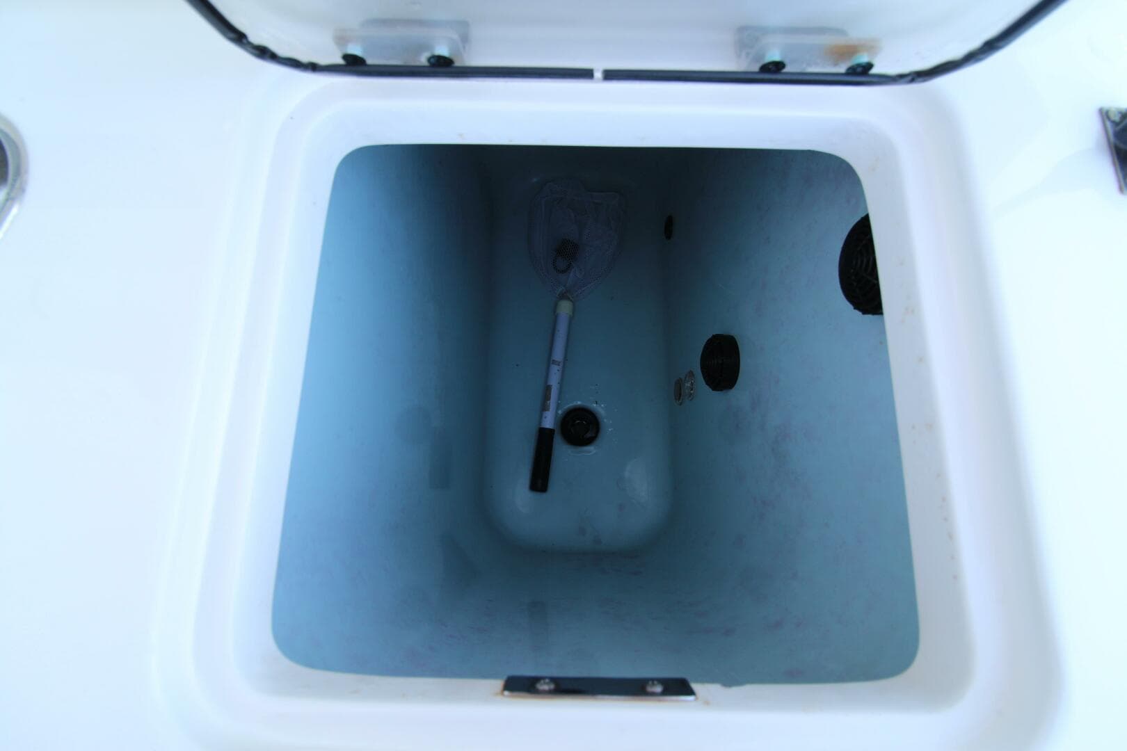 2015 Boston Whaler — photo 21