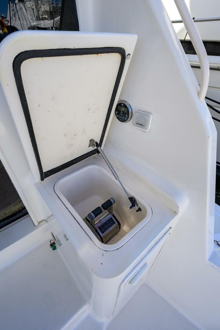 2001 Ocean Yachts Super Sport — photo 10