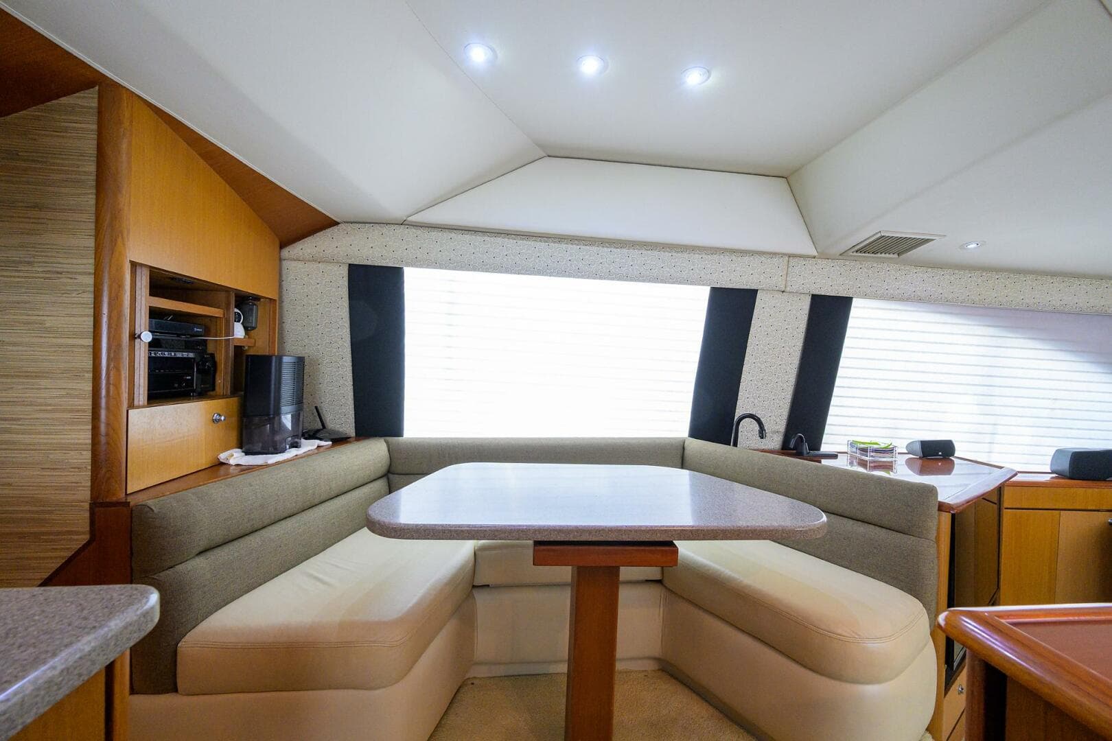 2001 Ocean Yachts Super Sport — photo 13