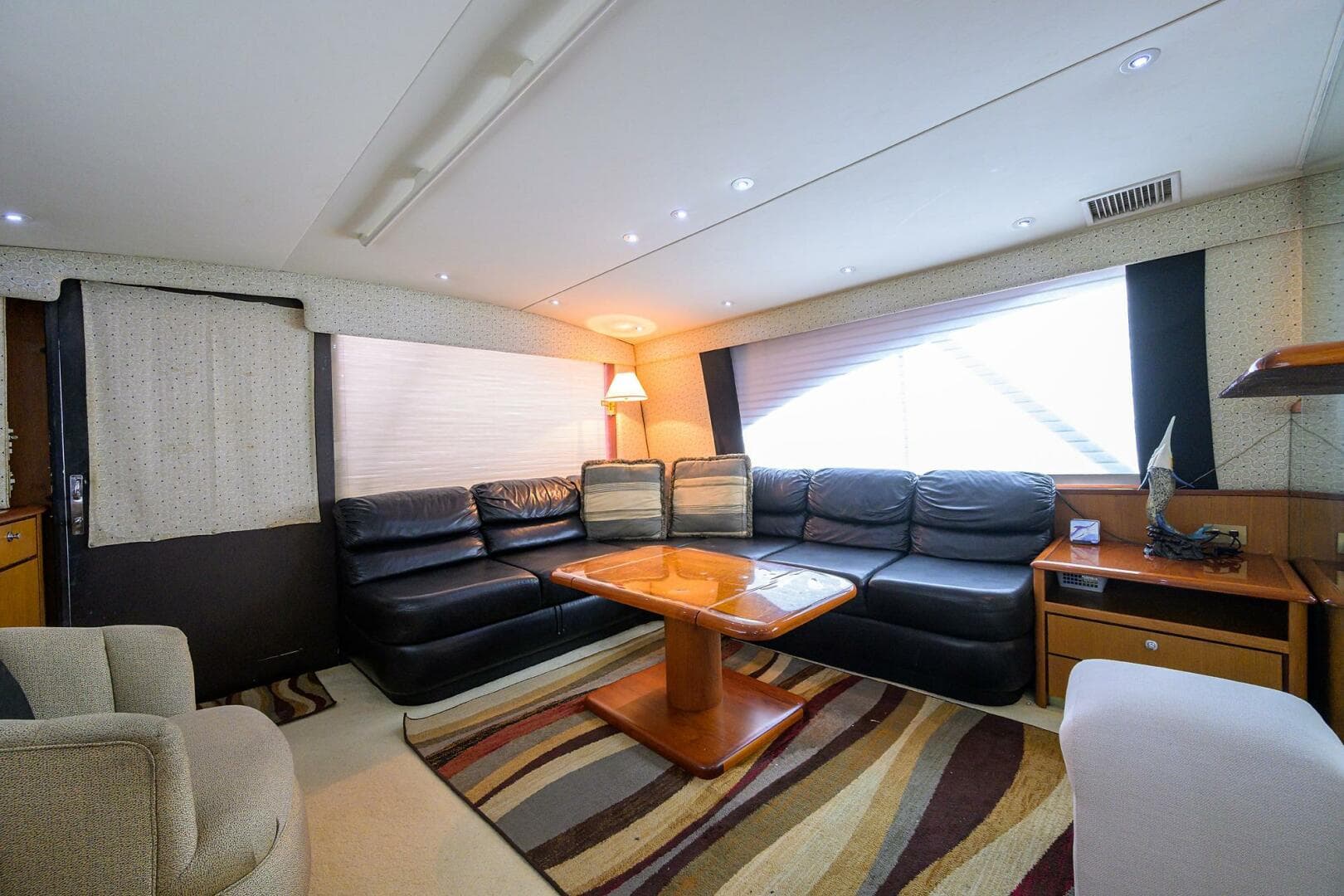 2001 Ocean Yachts Super Sport — photo 17