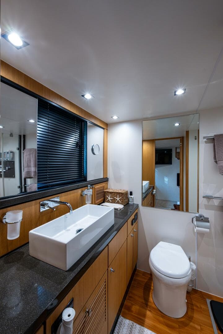 2015 Fairline 78 Squadron — photo 68