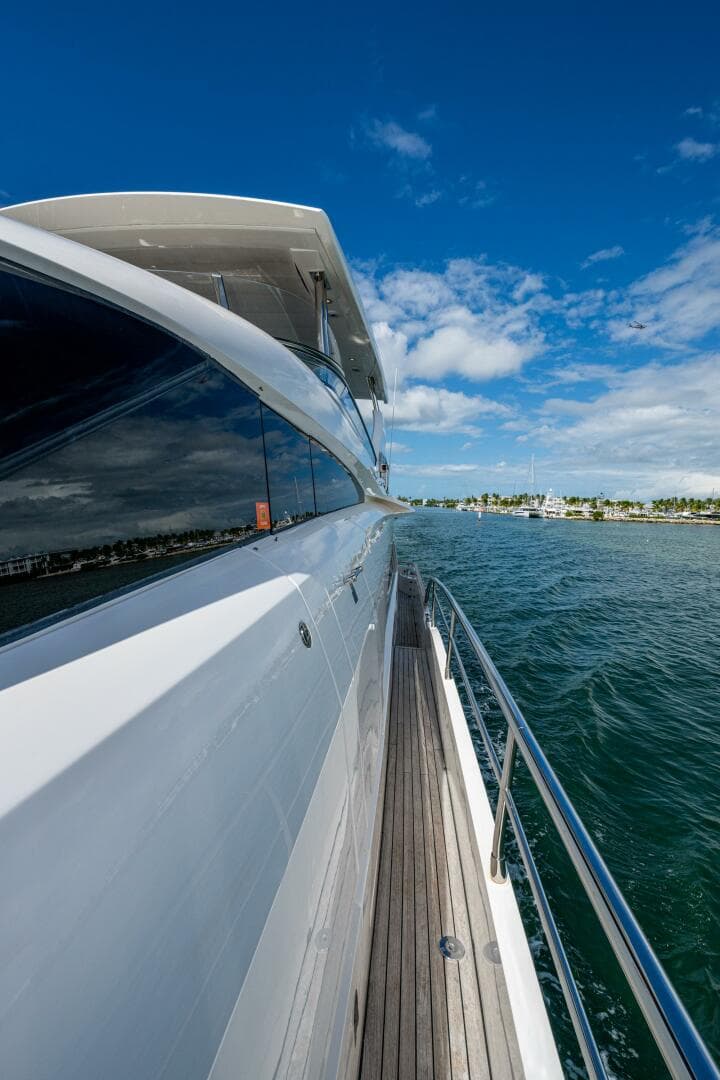 2015 Fairline 78 Squadron — photo 15