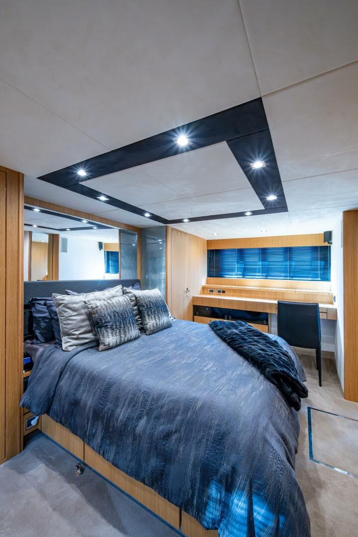 2015 Fairline 78 Squadron — photo 67