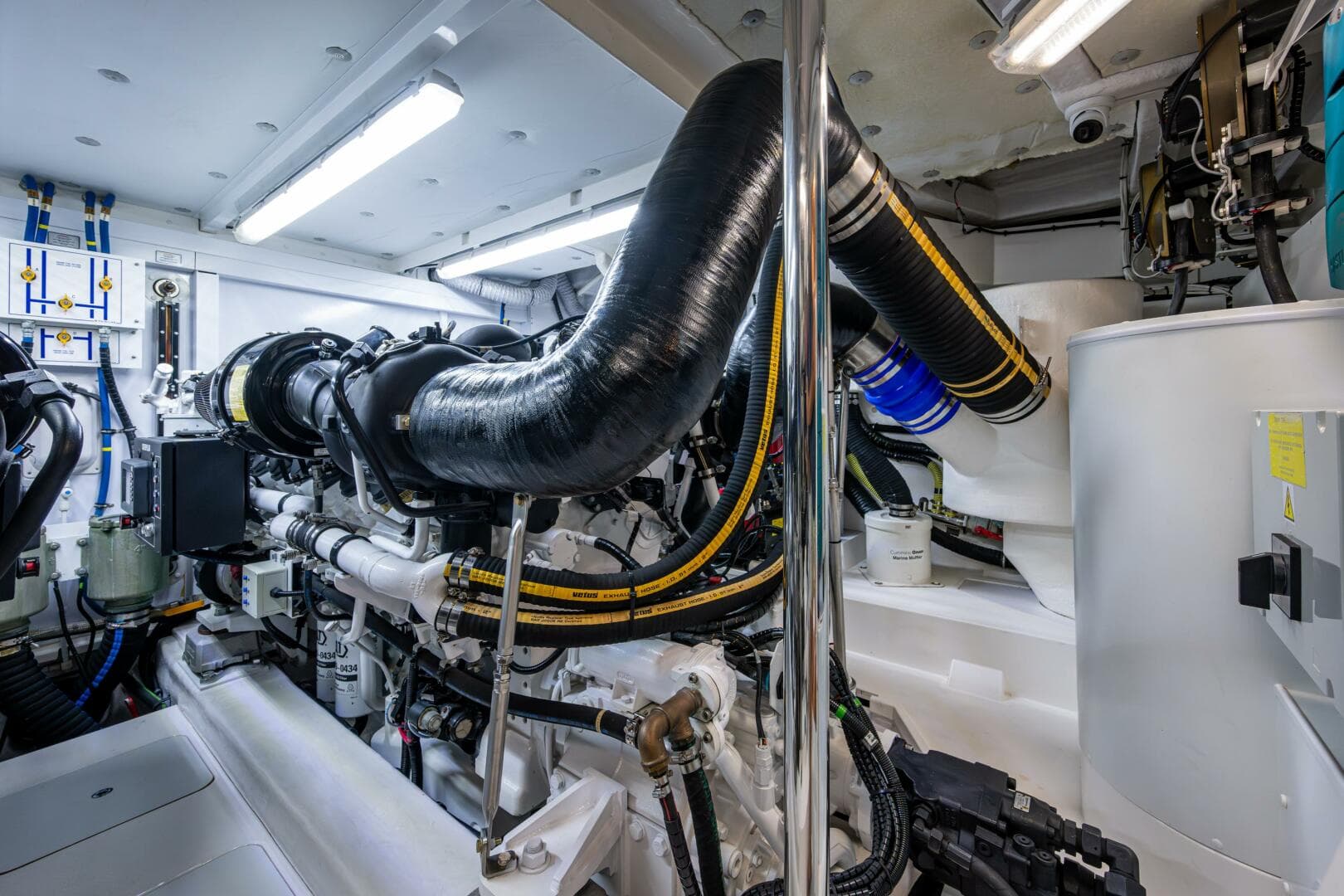 2015 Fairline 78 Squadron — photo 110