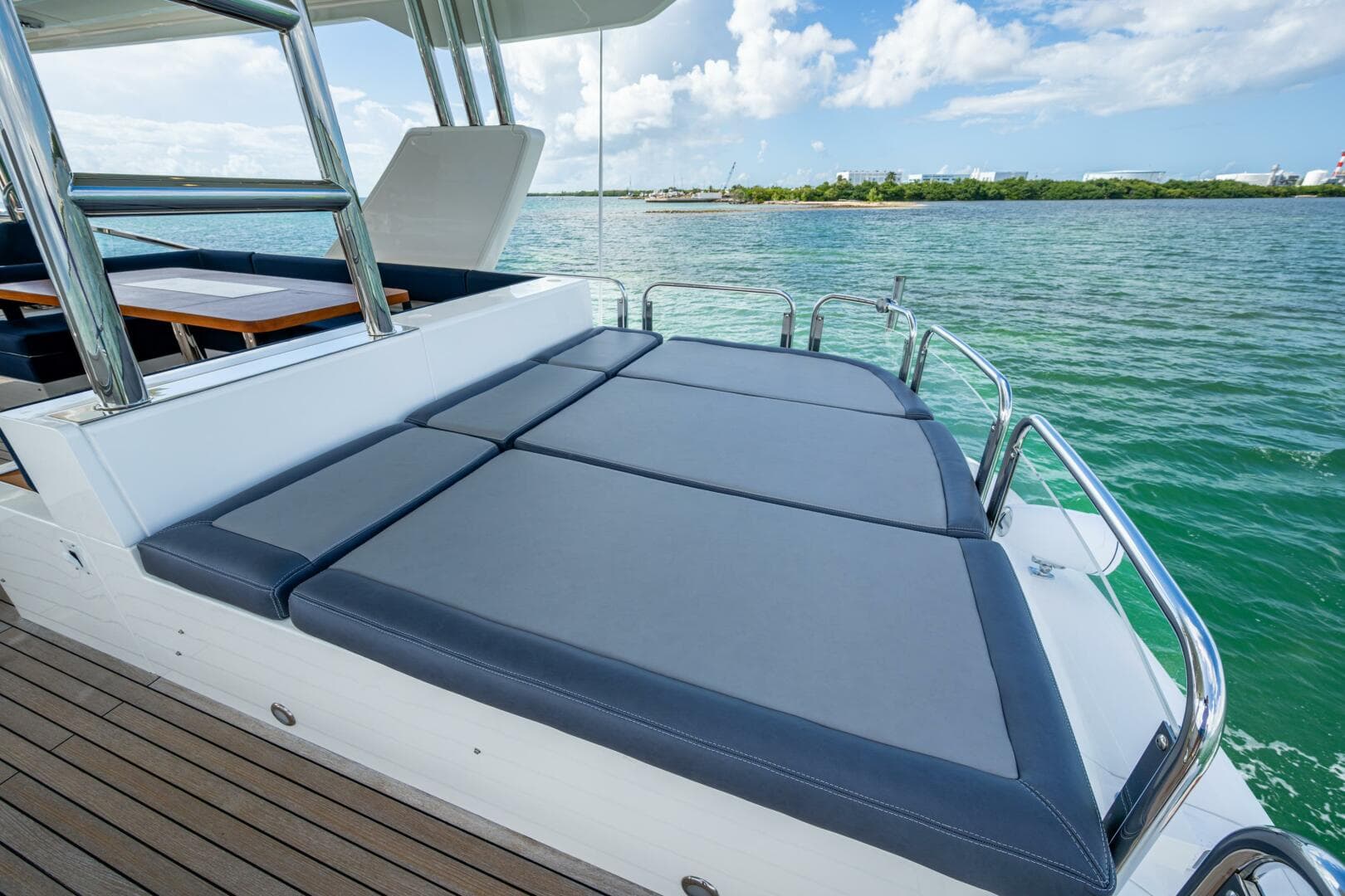 2015 Fairline 78 Squadron — photo 40