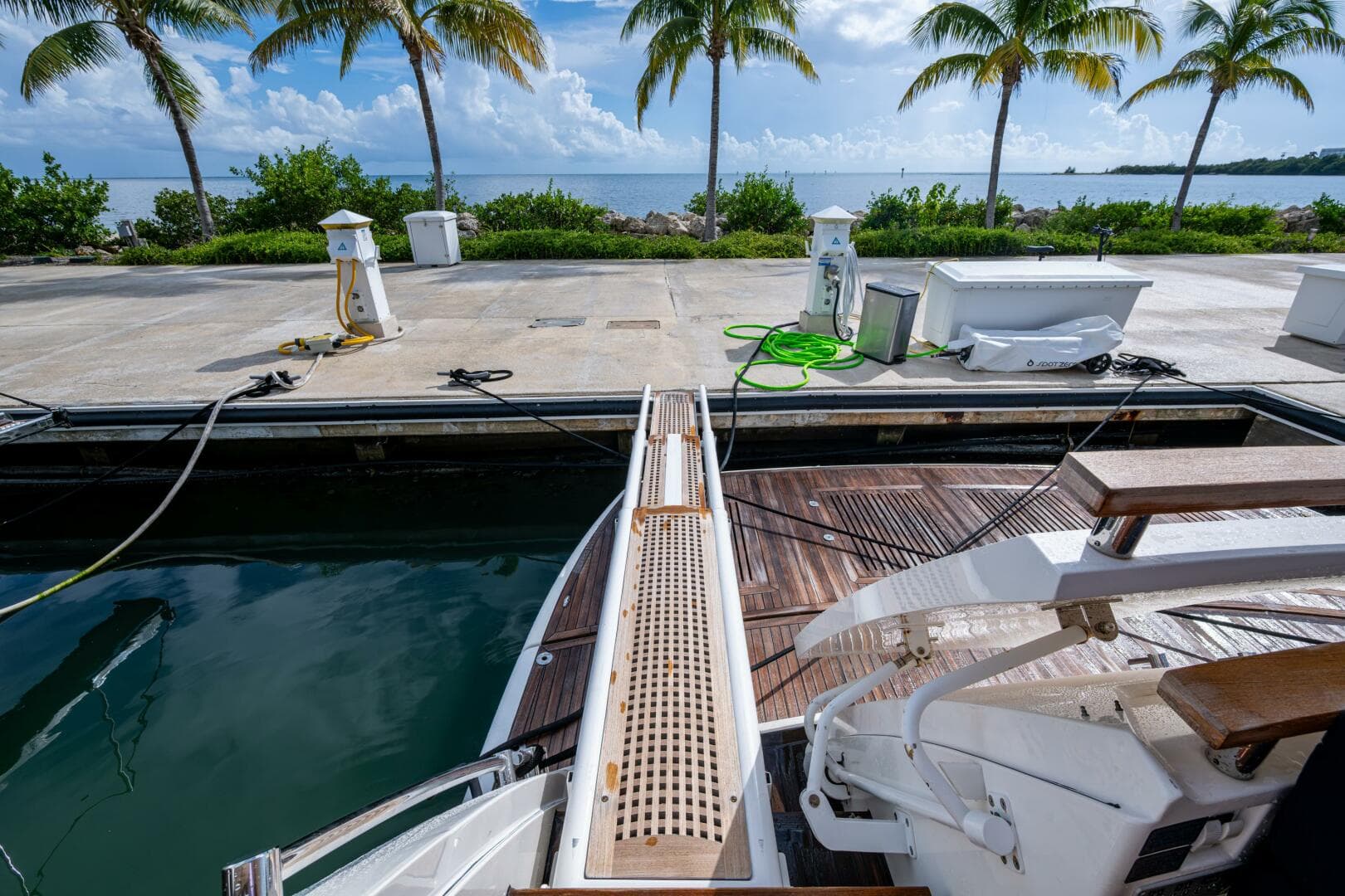 2015 Fairline 78 Squadron — photo 116