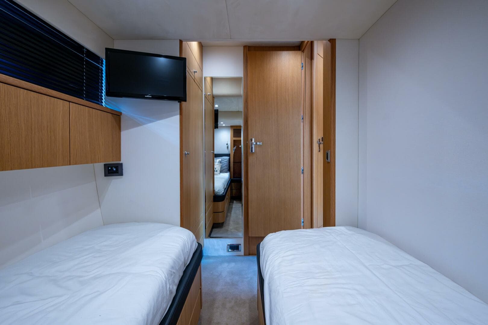 2015 Fairline 78 Squadron — photo 74