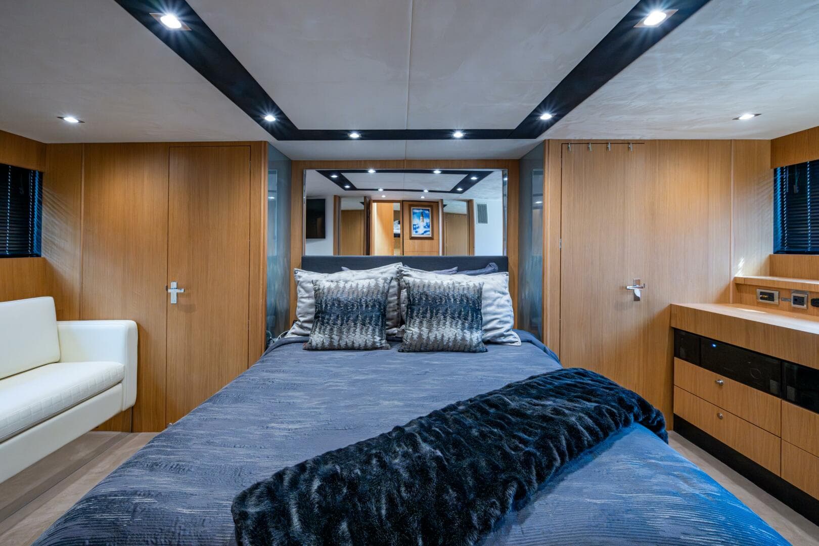 2015 Fairline 78 Squadron — photo 59