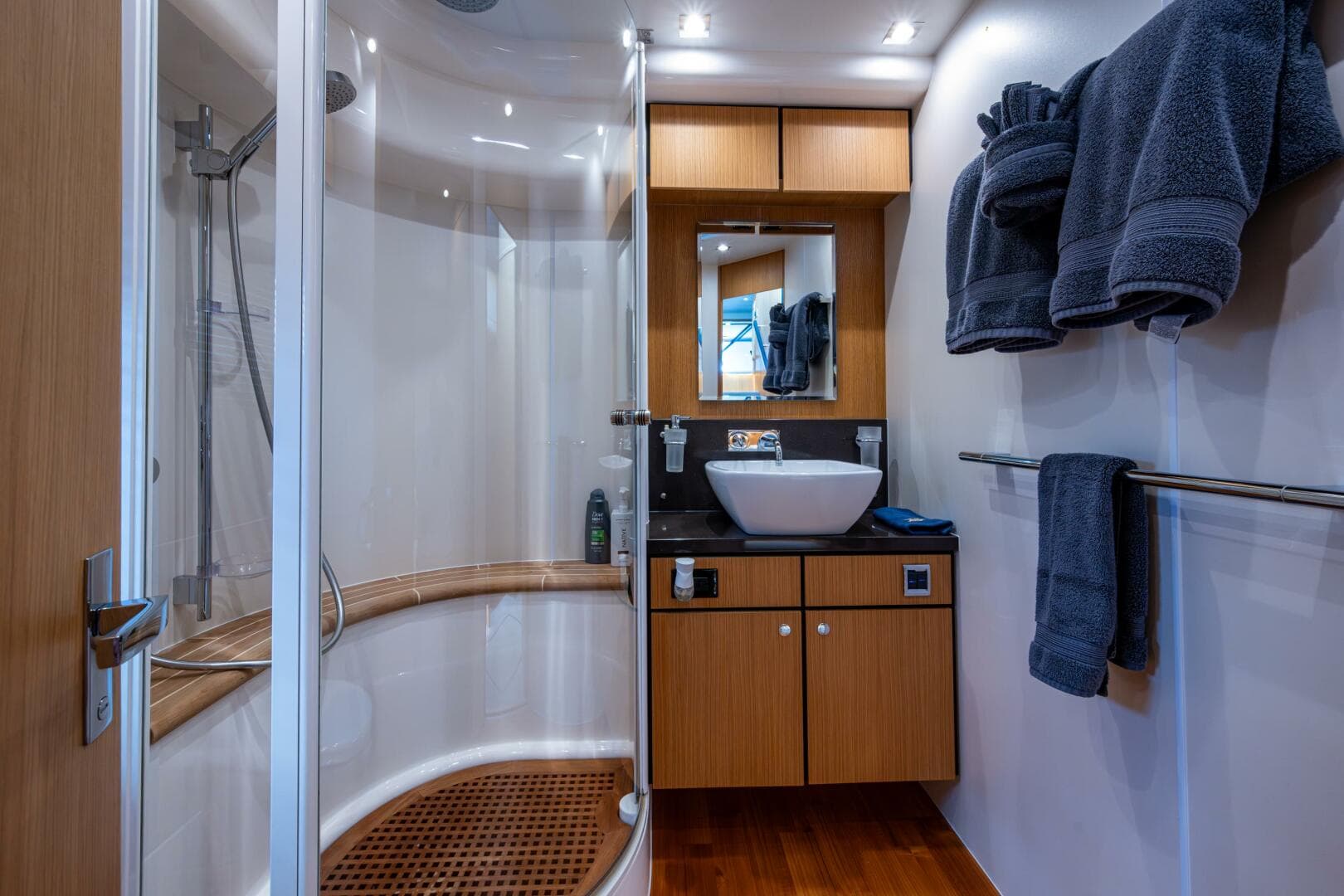 2015 Fairline 78 Squadron — photo 76