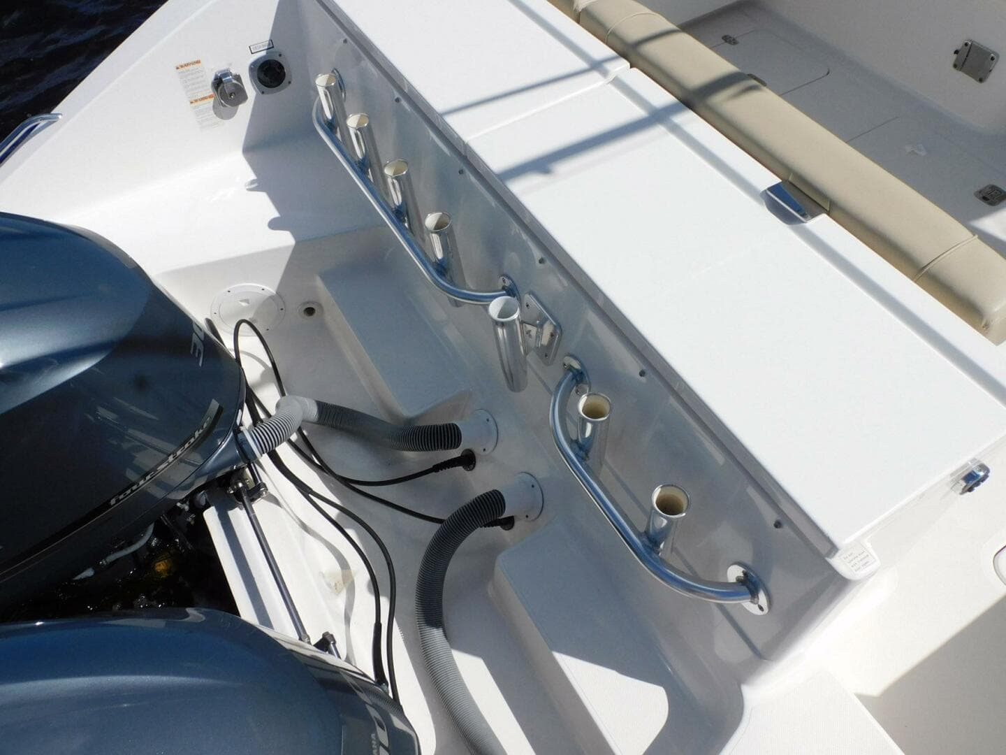 2016 Pursuit 325 Dual Console — photo 34