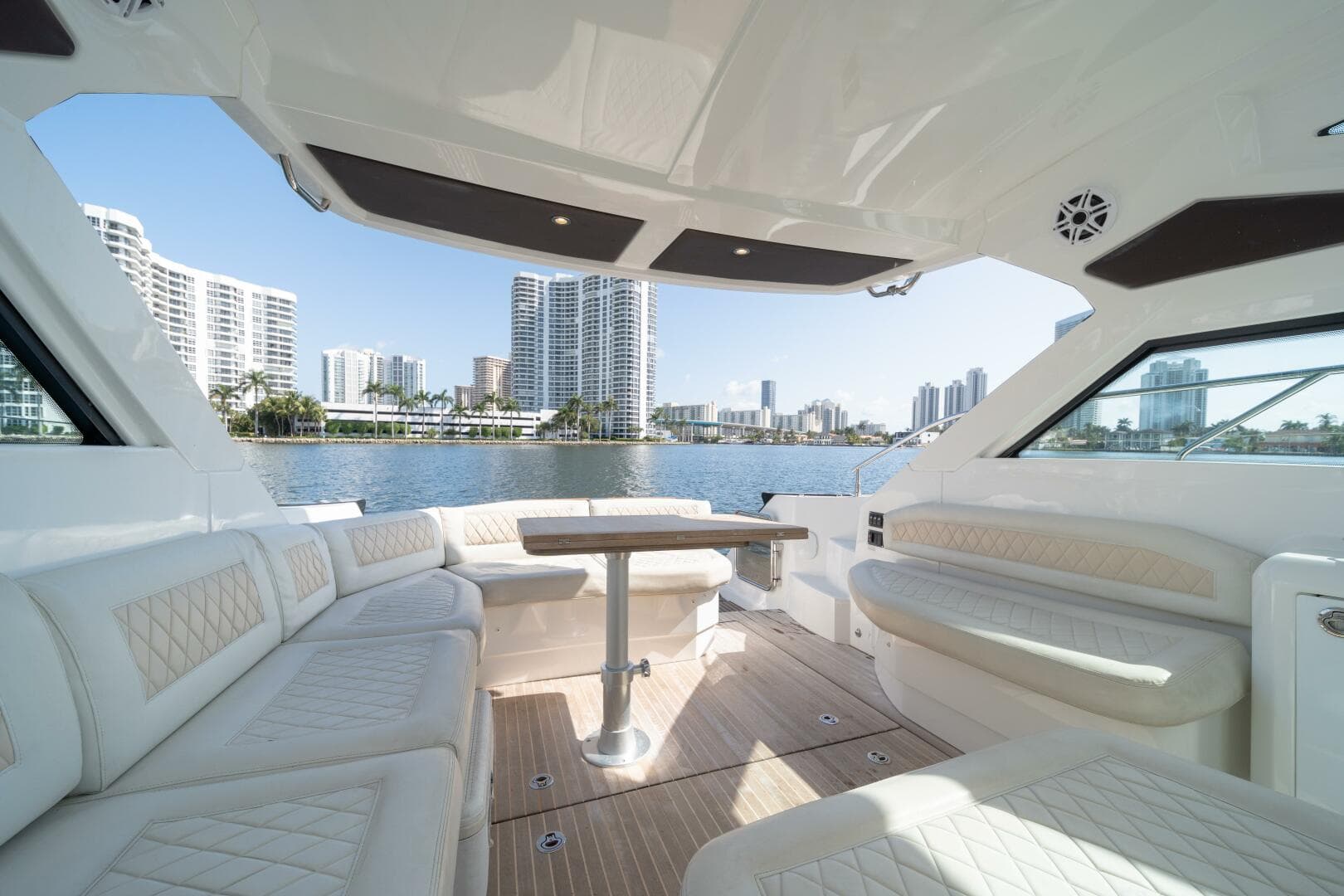 2017 Beneteau Gran Turismo 40 — photo 16