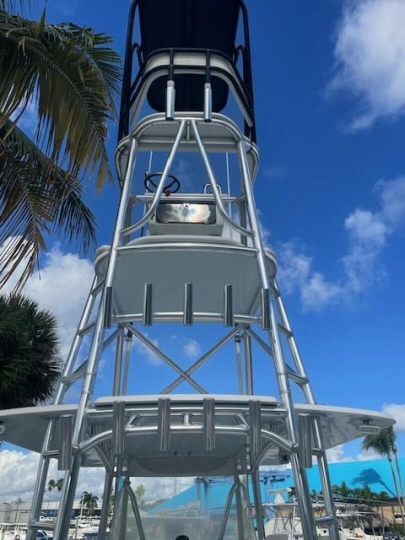 2016 Contender — photo 4