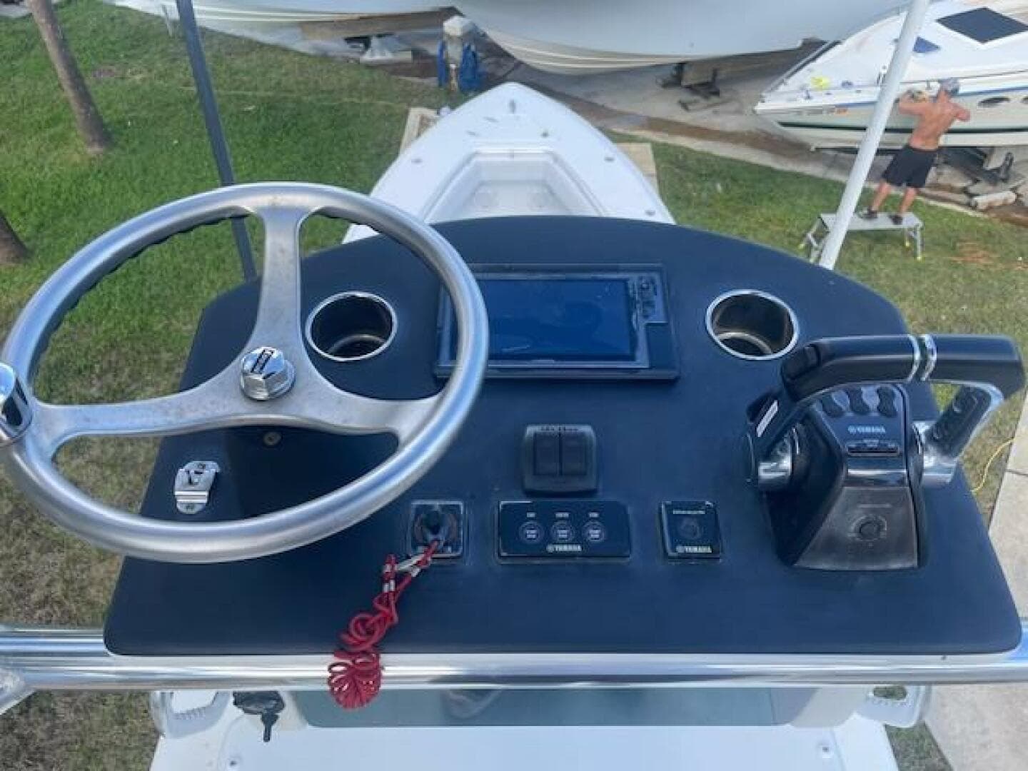 2016 Contender — photo 18